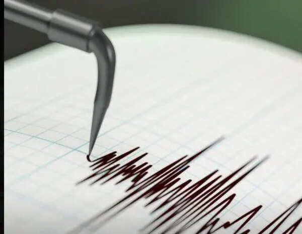 Midnight tremors jolt ASR district, no damage reported