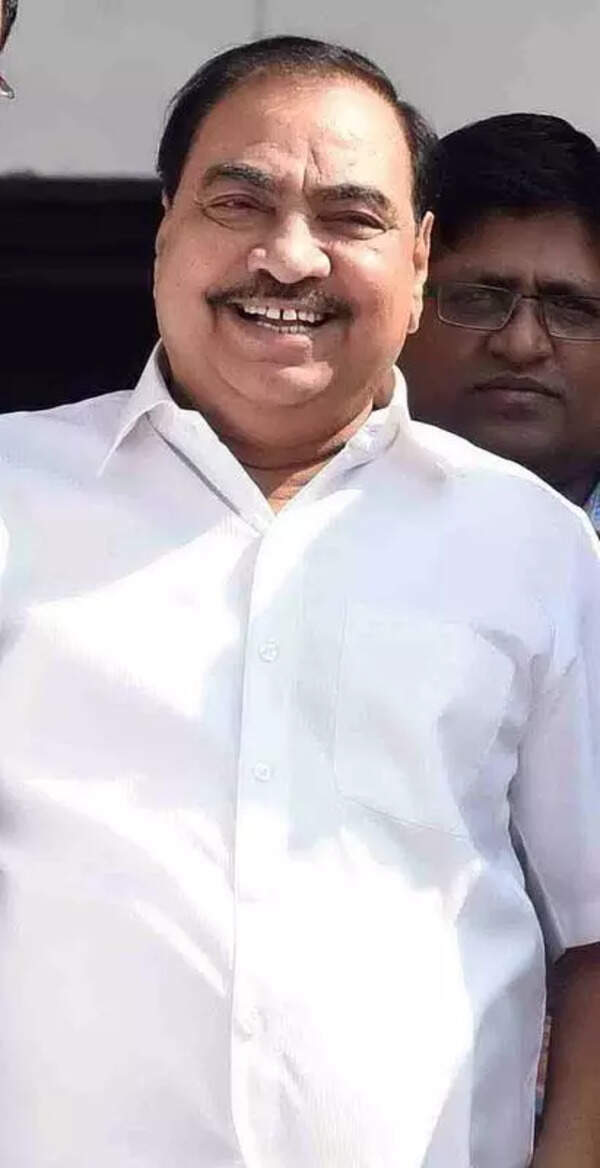 Jalgaon: Land grab case filed against ex-minister Eknath Khadse, daughter Sharda