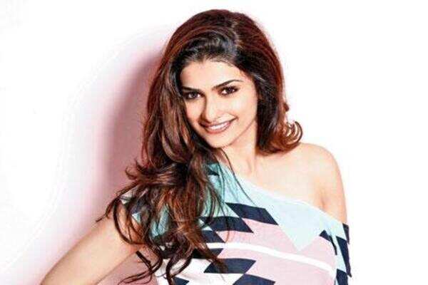 Naureen and Azharuddin shared a beautiful love story: Prachi Desai