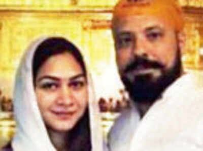 Bunty Walia and wife welcome baby boy