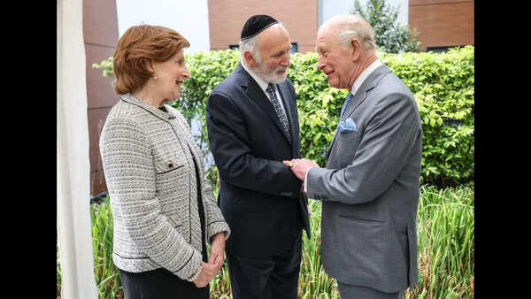 'It's a dangerous world': King Charles visits Golders Green after antisemitic stabbing attack