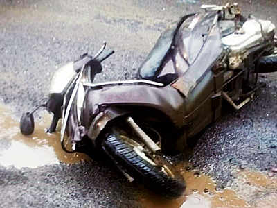 Potholes kill motorist, leave another injured