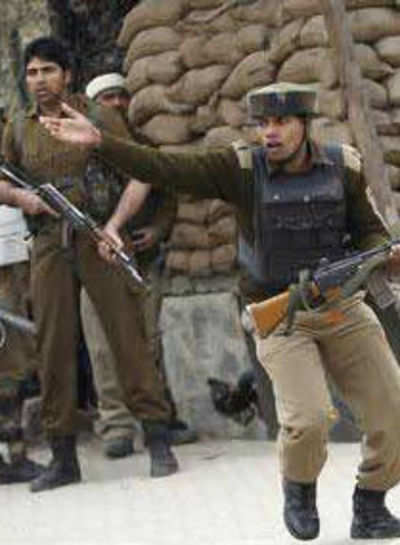 Militants attack Jammu police station, two killed, 9 injured