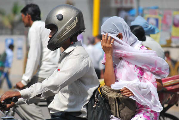 Scorching 41.4°C throws Kanpur into heatwave-like conditions