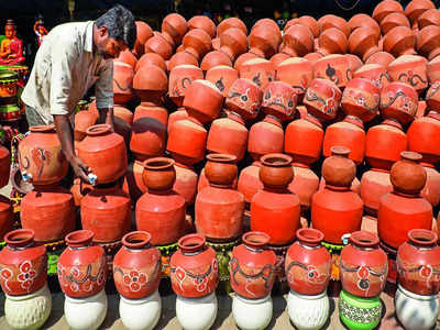 Bengaluru basks in 33 Degree C, but heat is on in Karnataka