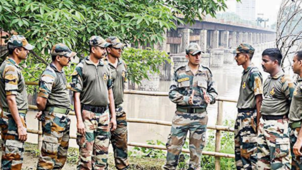 Unsung heroes push city's relief works