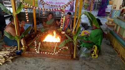 Hyderabad: Yagna performed for Telangana CM K Chandrasekhar Rao