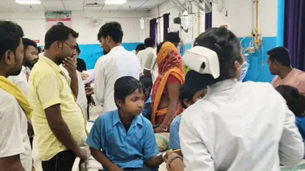 Snake in mid-day meal? Over 150 students fall ill after lunch at Bihar school
