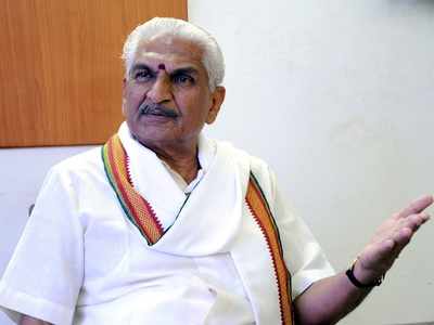 RSS leader Kalladka Prabhakar Bhat, 4 others booked a day after students in RSS-run school re-enact Babri Masjid demolition