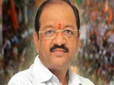 BJP MP Gopal Shetty compliments Speaker for saffron attire on Gudi Padwa