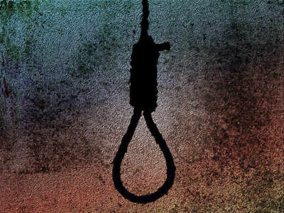 21-yr-old found hanging from fan