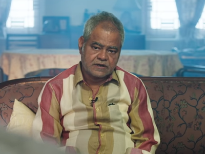 Kaamyaab movie review: This Sanjay Mishra-starrer is a heart-breaking watch and a tribute to invisible stars of cinema