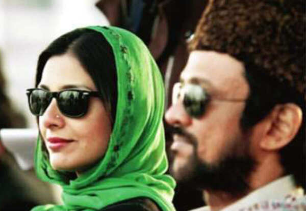 Srinagar Imam asks Rs 50 lakh or an apology from Vishal Bharadwaj