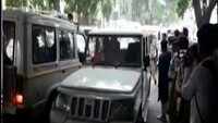 Ambulance stopped for Minister’s visit to Encephalitis-hit Muzaffarpur hospital 