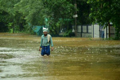 Heavy rains lash Kerala: nine dead; landslides in Kottayam, Idukki districts