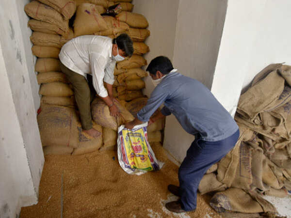 Keep supplying free ration to non-card holders in Delhi, urges NGO