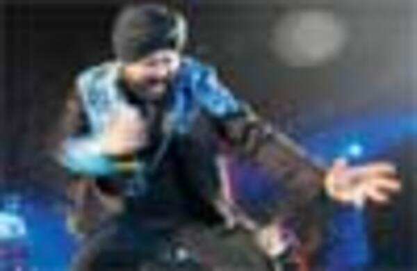 Daler Mehndi at Qutub festival