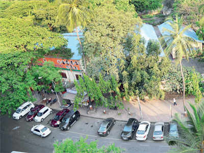 Government offices, political parties-occupied spaces make way for public garden in Nariman Point