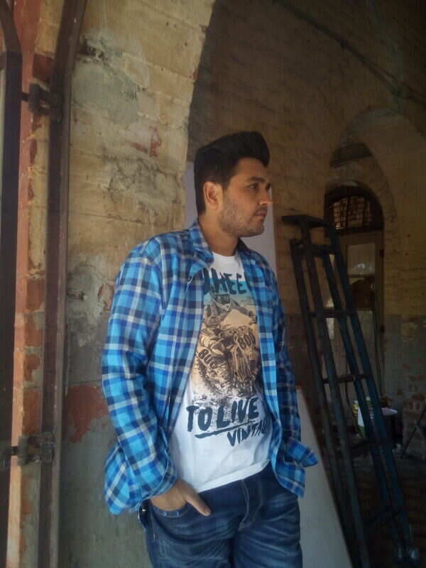 Prem Gadhavi set to make his Marathi film debut