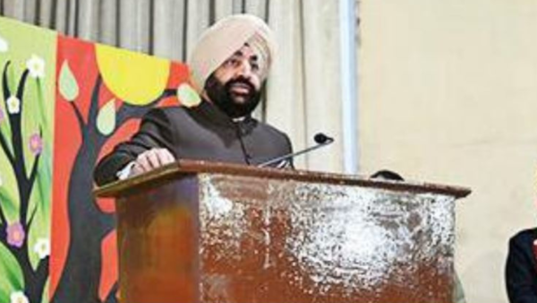 Sanksrit key to India’s ‘world image’: Guv