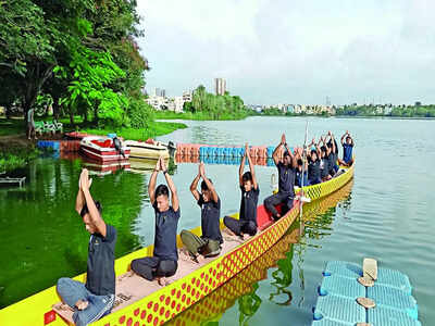 Floating yoga