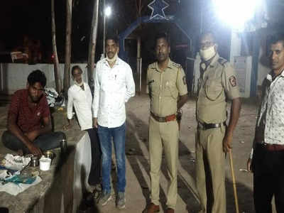 Lockdown in Maharashtra: Man walks 135km from Nagpur to reach home in Sindewahi