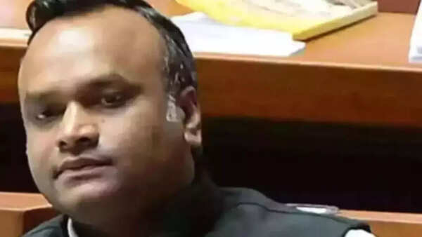 Sanatana Dharma remark: Karnataka minister Priyank Kharge backs Udhayanidhi Stalin; says religion that does not give dignity is disease