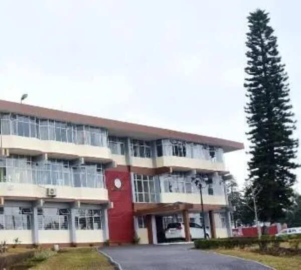 Agri varsity teachers protest delay in promotions