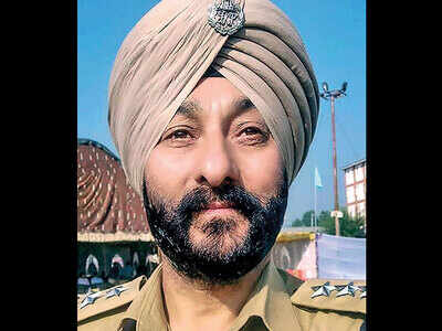 Arrested J&K SP Davinder Singh stripped of Sher-e-Kashmir medal