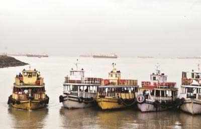 Mumbai: 'Water transport to be available in 2-3 years,' says CM Fadnavis