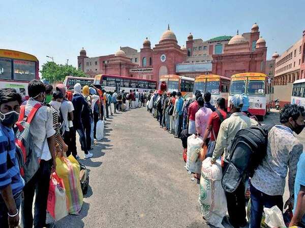 Uttar Pradesh: ‘Truck driver charged Rs 3,500 each for family of four’