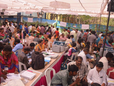 Telangana records 61 per cent turnout, Hyderabadis lack interest in elections