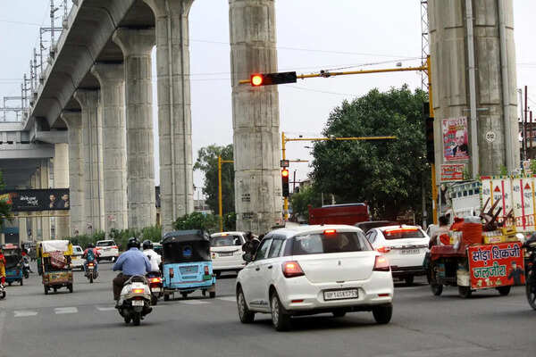 ITMS: 1L challans in 4 months, most to bikers without helmets