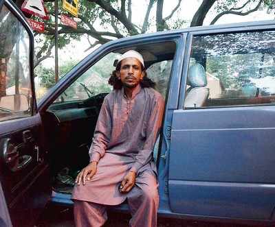 Caraagruha |  Man lives in self-imposed exile, out of a car