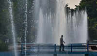 Dry spell raises night temp in Gurgaon, IMD sees no change soon
