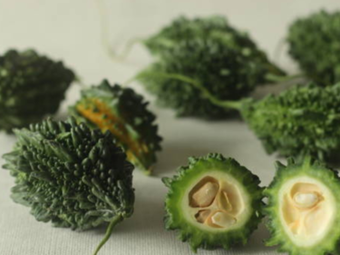 5 easy ways to reduce the bitterness of karela