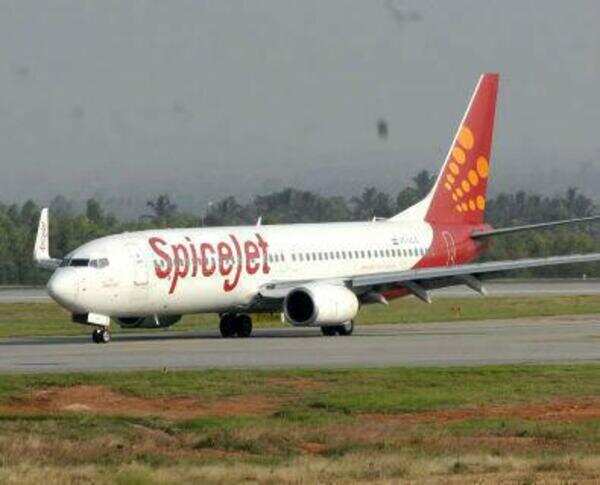 Mid-air collision averted after SpiceJet comes in path of Emirates