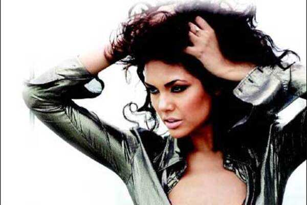 Esha Gupta going through an orange phase