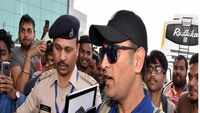 Dhoni approaches SC to get possession of Noida flat 