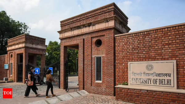 CUET UG 2025: BCom, Political Science and English emerge top choices at CUs