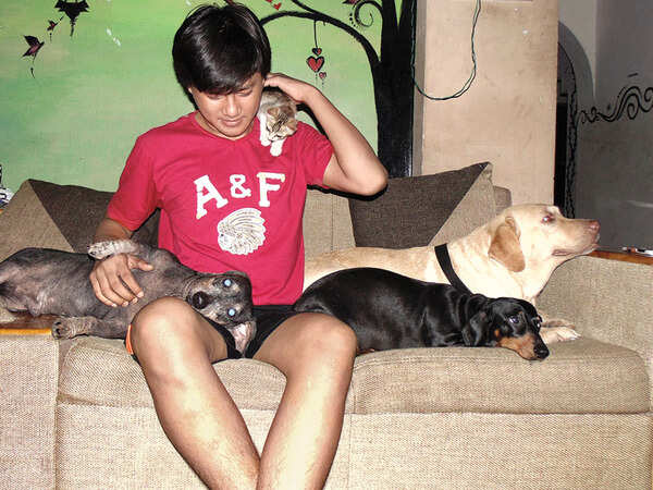 'No pets allowed? We are vacating then’