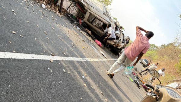 9 tourists from Kerala, including 6 school teachers, die in accident on valparai ghat road