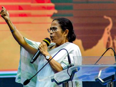 Kolkata: Violence in New Delhi is state sponsored genocide, says Mamata Banerjee