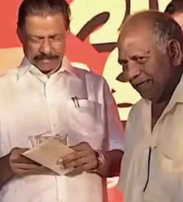 Moideen’s gesture and U-turn video fuels row