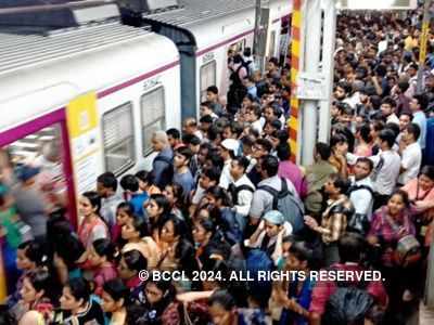 Daily commuters to face hassle due to part closure of west-side staircase of Bandra FOB