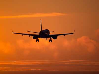 Mumbai airport caters to 2 lakh passengers on domestic flights