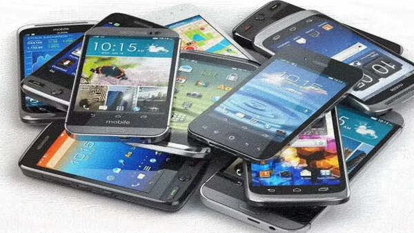 Entry-level smartphone market shrinks 59%