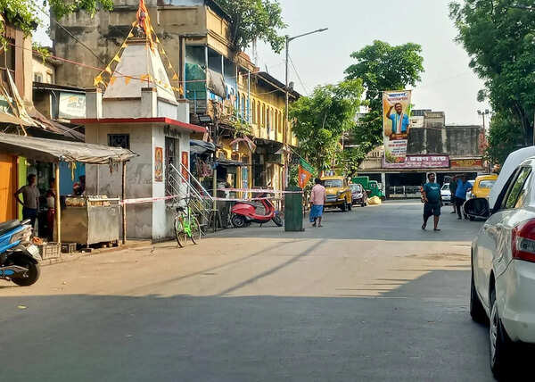 Political clashes rock Kolkata neighbourhoods