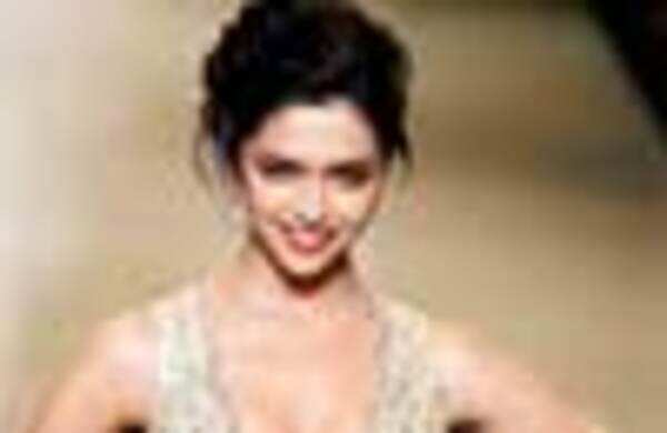 I want negative roles: Deepika