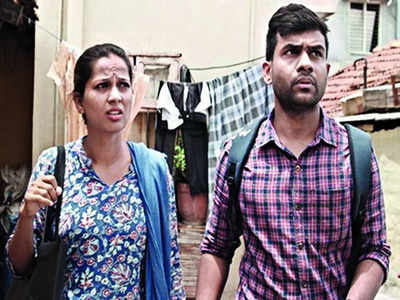 Pinki Elli  Movie Review: Society, dissected